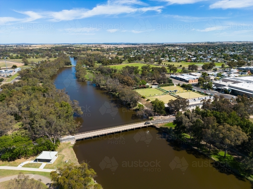 Aerial view looking along Lake Forbes, Lachlan St bridge in foreground. Forbes, New South Wales - Australian Stock Image