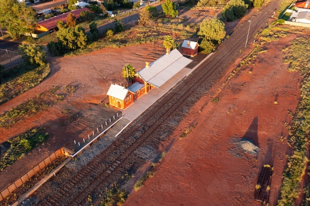 Aerial view of a railway station in an outback town - Australian Stock Image