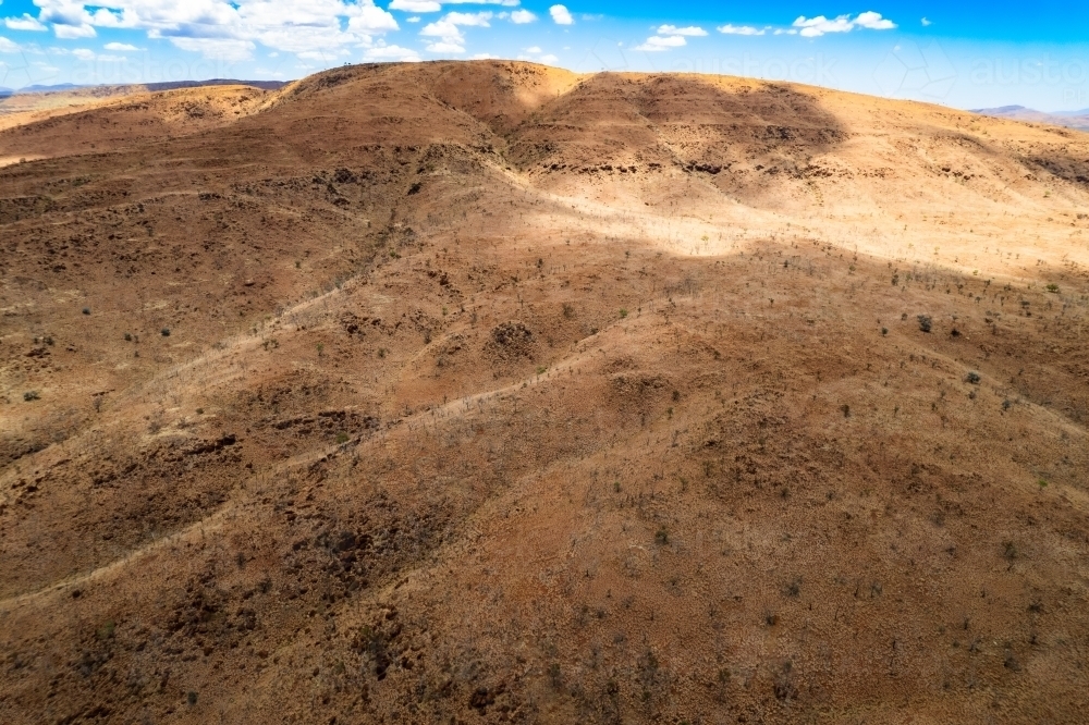 Aerial view of arid barren mountain scape in the remote Australian outback - Australian Stock Image