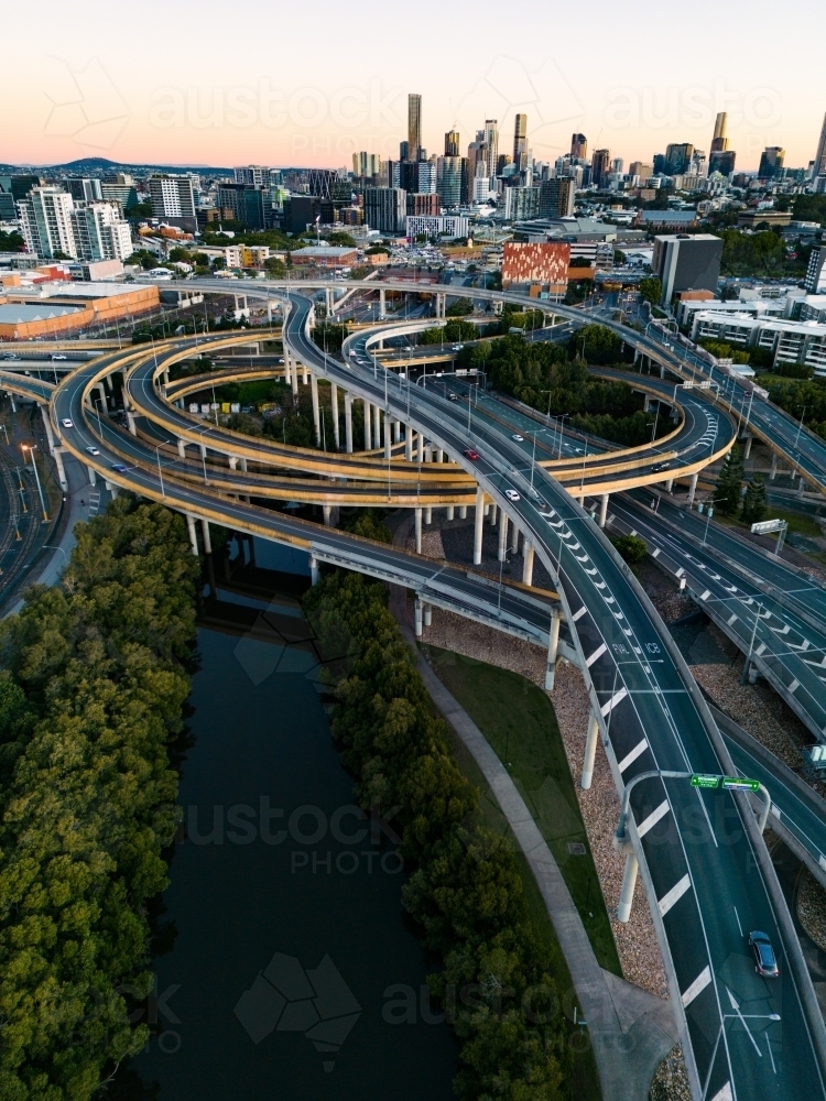 Image Of Aerial Views Of The Inner City Bypass And City Of Brisbane   Aerial Views Of The Inner City Bypass And City Of Brisbane Austockphoto 000191426 