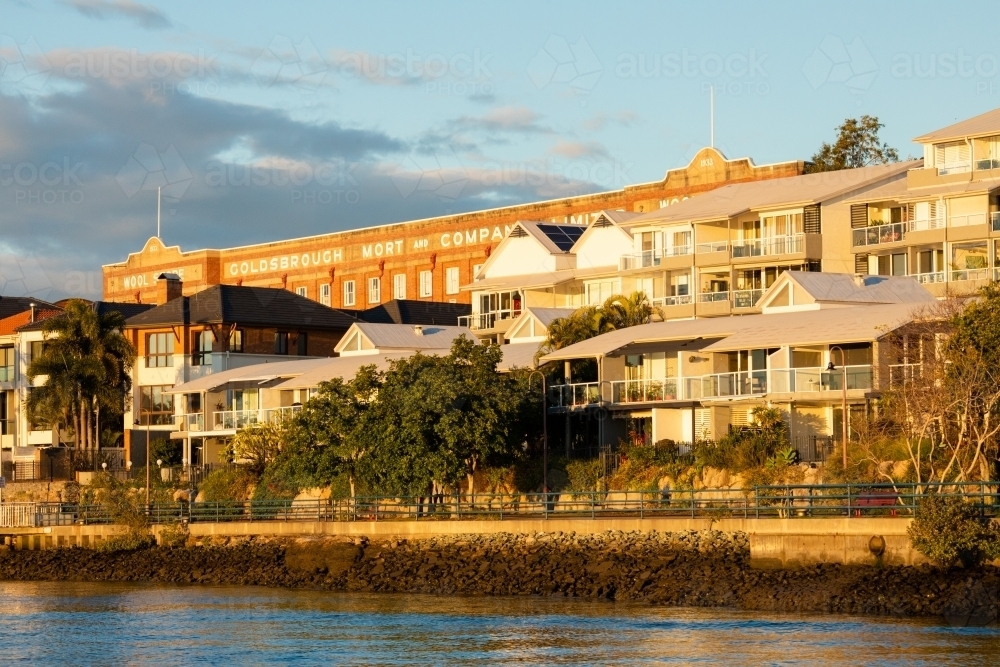 Apartments along the Brisbane River in Teneriffe - Australian Stock Image