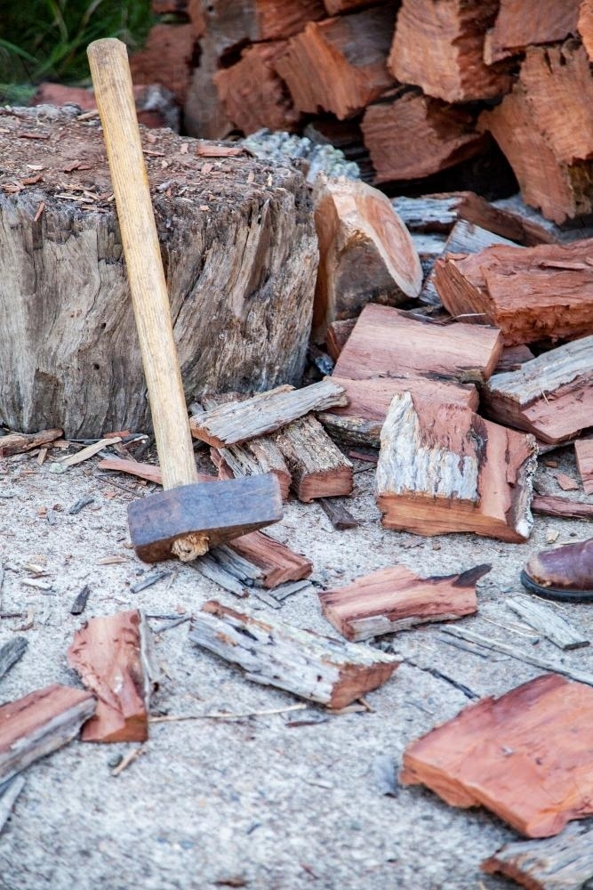 Axe propped up on the chopping block - Australian Stock Image