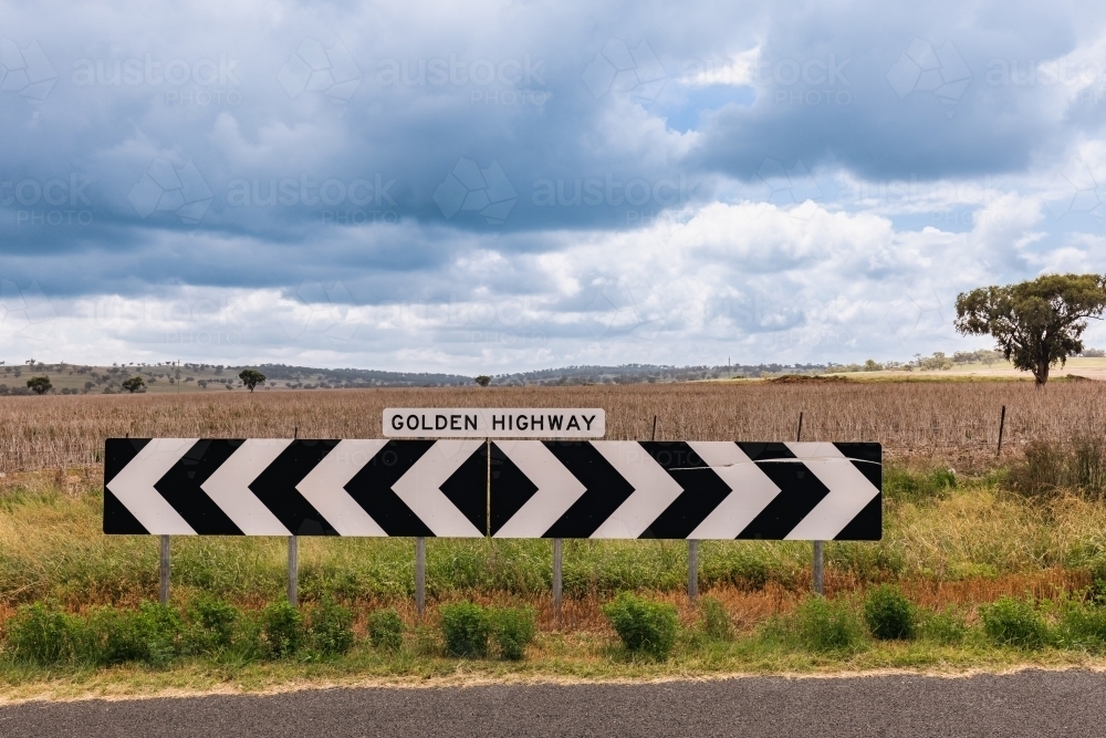 End of road sign on the Golden Highway in regional NSW - Australian Stock Image