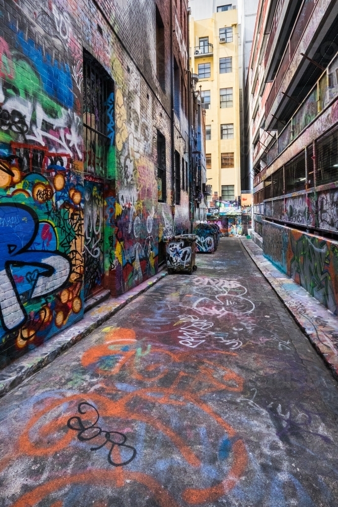 Image of Graffiti laneway in Melbourne - Austockphoto