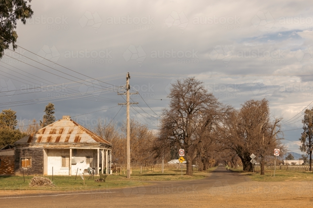 Historic cottage on the outskirts of Tamworth NSW - Australian Stock Image