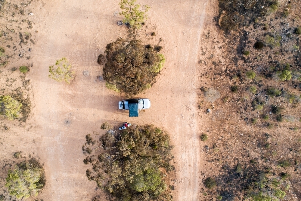 Rooftop tent bush camping on the Nullarbor Plain - Australian Stock Image