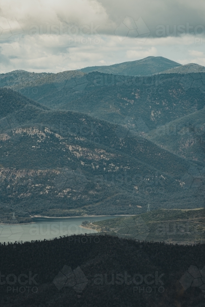 Rugged mountain views of Blowering Reservoir in the Snowy Mountains, NSW - Australian Stock Image