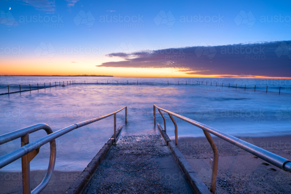 Shelly Park ocean pool at sunrise - Australian Stock Image