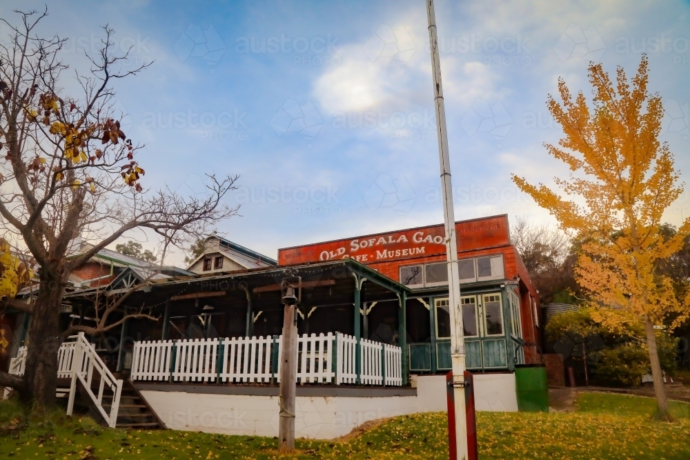 Sofala NSW Australia - 20 May 2022: The Old Gaol Museum, in the historic mining town of Sofala - Australian Stock Image