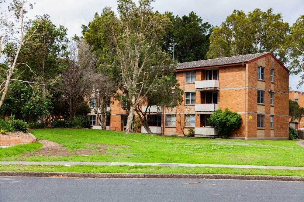 Street in housing commission area in Newcastle, Hamilton South - Australian Stock Image