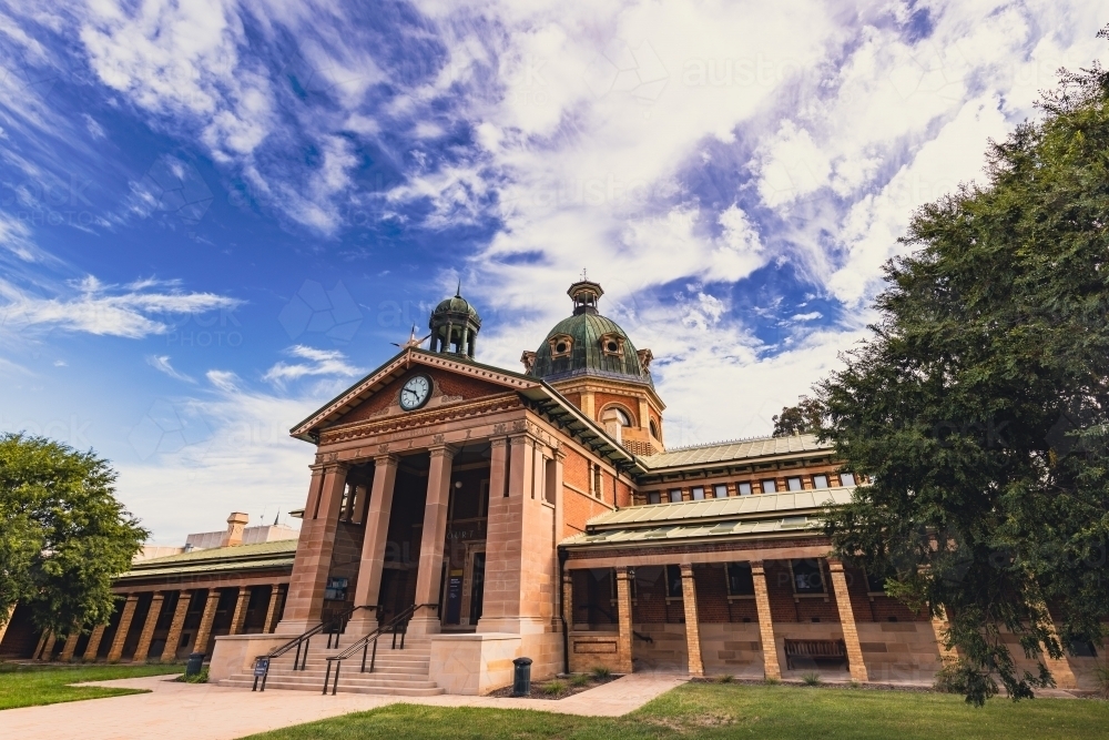 The historic Bathurst Courthouse built in 1880 - Australian Stock Image