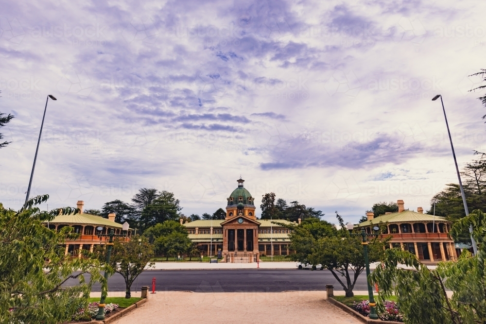 The historic Bathurst Courthouse built in 1880 - Australian Stock Image