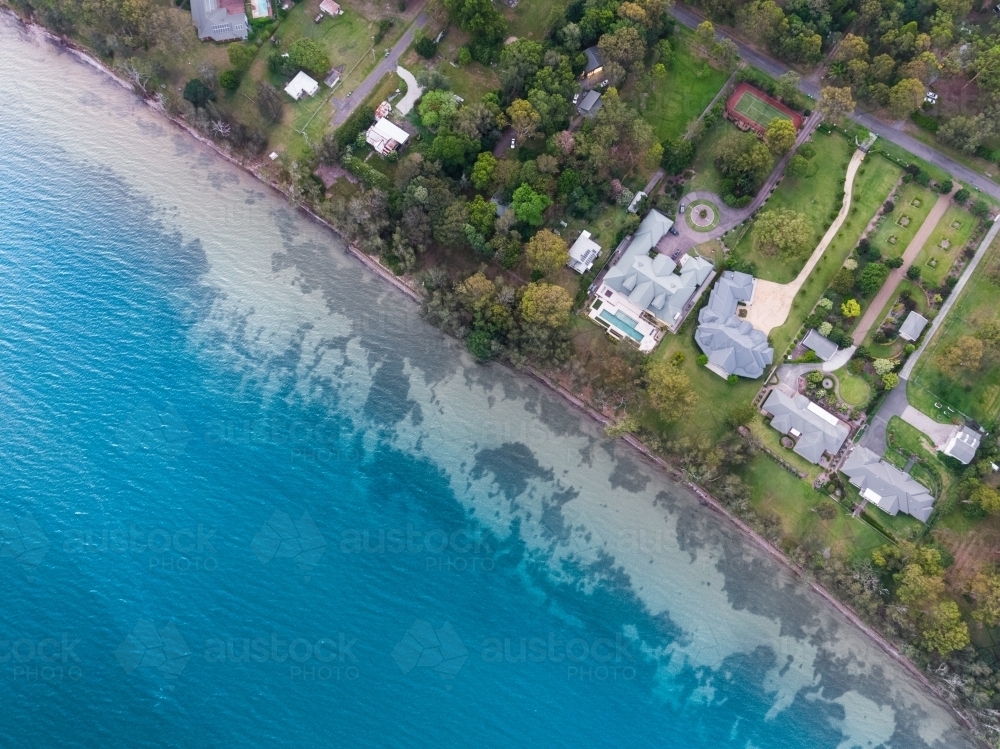 Top down perspective on luxury waterfront properties in Eraring, NSW - Australian Stock Image