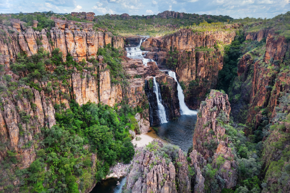 Twin Falls and surrounding rugged Arnhem Land Escarpment - Australian Stock Image
