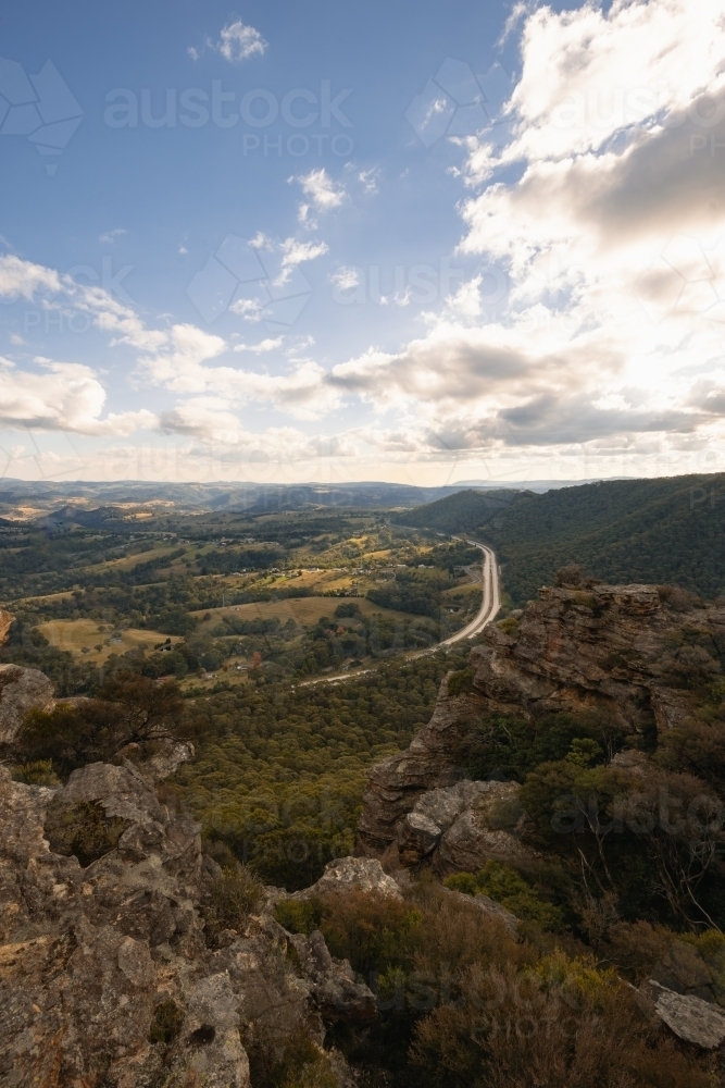 View from Hassans Walls lookout with view of Great Western Highway in the valley below - Australian Stock Image