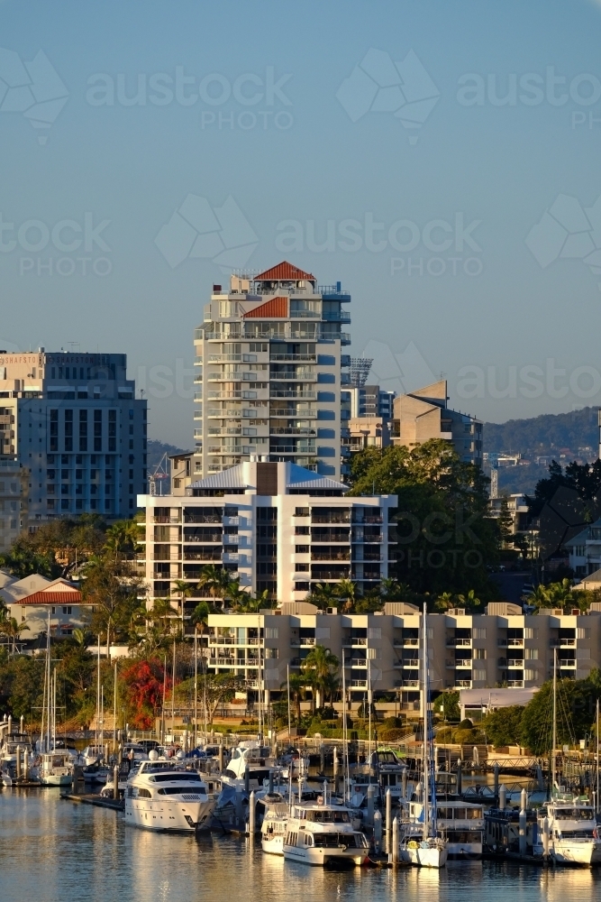 View of apartments at Kangaroo Point on the Brisbane River - Australian Stock Image