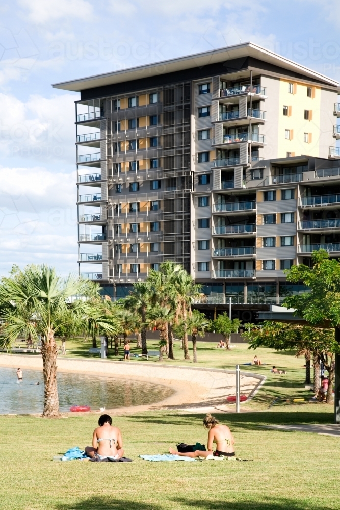 View of waterfront apartments and parkland surrounding Darwin lagoon - Australian Stock Image