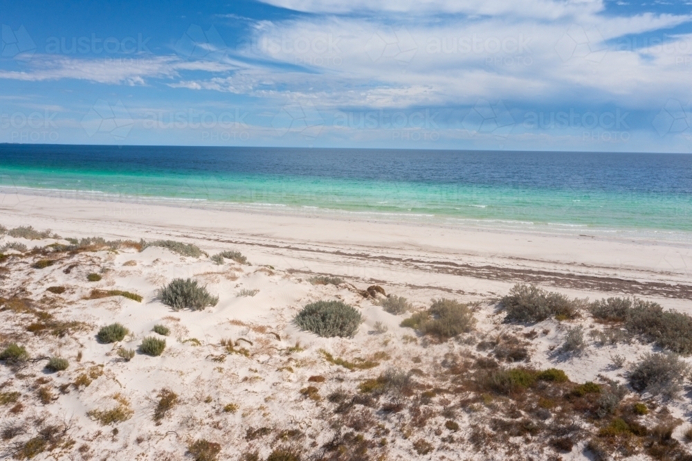 wild beaches and blue water on the Yorke Peninsula, South Australia - Australian Stock Image