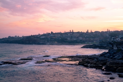 a colourful sky on the eastern suburbs as the sun sets - Australian Stock Image