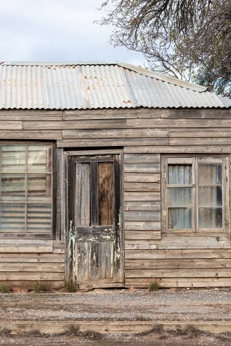 abandoned old timber cottage - Australian Stock Image