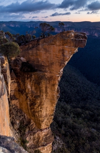 Before sunrise at Hanging Rock in the Blue mountains National Park - Australian Stock Image