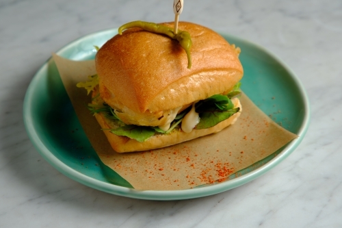 Buttermilk fried chicken sandwich - Australian Stock Image