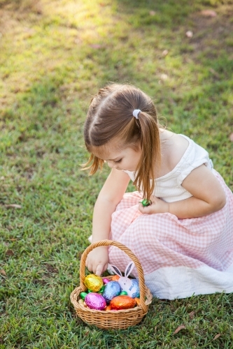 girls easter eggs