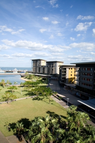 Elevated view of waterfront apartments and parkland surrounding Darwin harbour and lagoon - Australian Stock Image