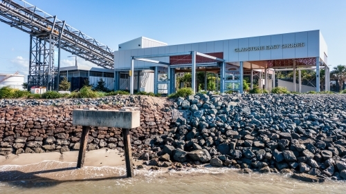 Horizontal shot of Gladstone East shores - Australian Stock Image