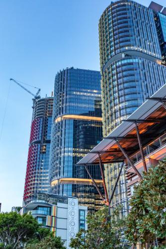Looking up at International towers skyscrapers - Australian Stock Image