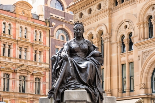 Statue of Queen Victoria out the front of the Queen Victoria Building - Australian Stock Image