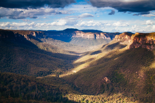 Stunning landscape of the Blue Mountains, New South Wales, Australia - Australian Stock Image