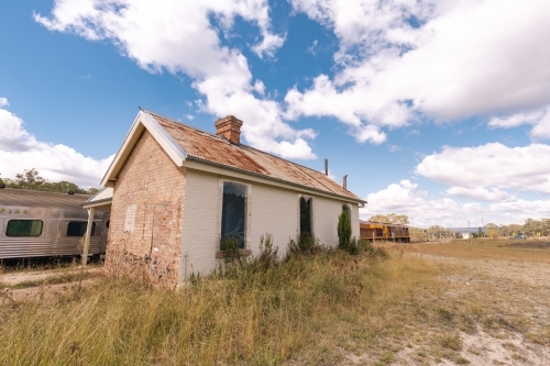 The iconic 'Southern Aurora' passenger train stopped at remote Ben Bullen Station - Australian Stock Image