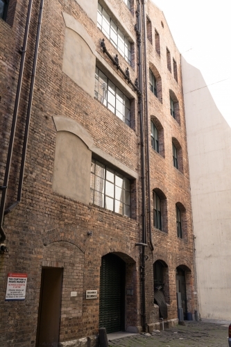 Victorian brick architecture at the end of a lane way within the heart of Sydney CBD - Australian Stock Image