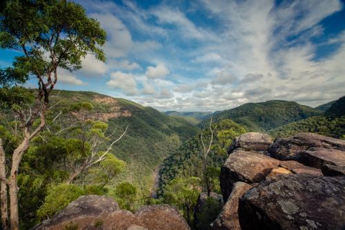 Views from Grose Vale on the eastern edge of the Blue Mountains National Park